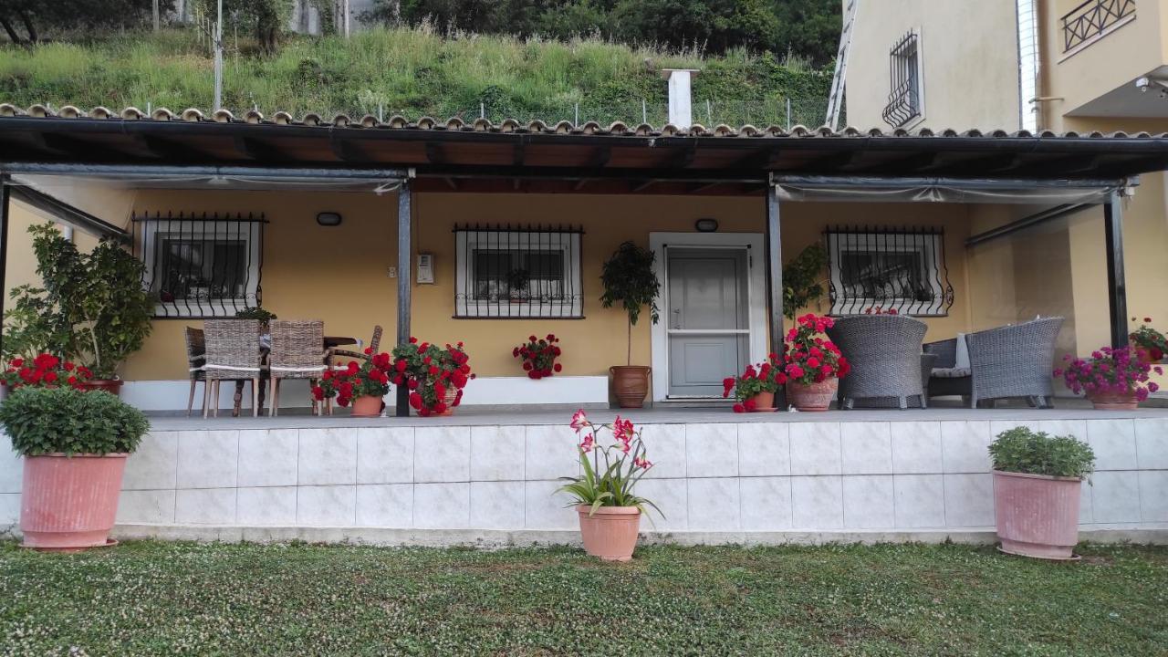 Ermones Little House Apartment